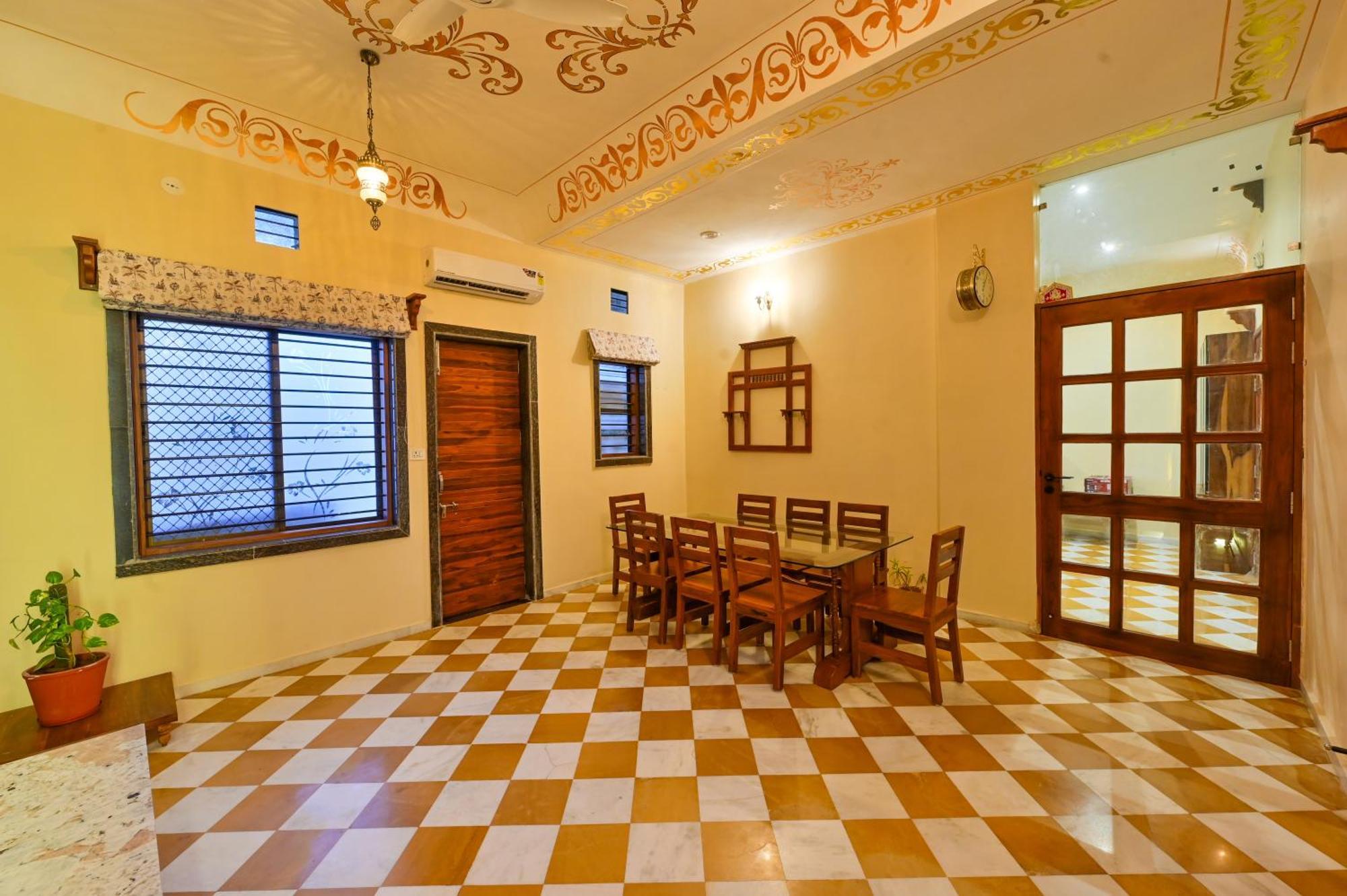 Tryambakam Villa Bhilwara Eksteriør billede
